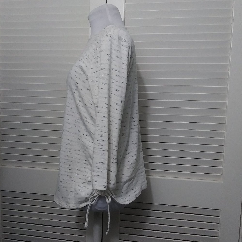 Womens Light Gray Space Dye Side Ruched 3/4 Sleeve Boat Neck Knit Top - Picture 6 of 12